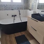 Cozy House * אנז'ה